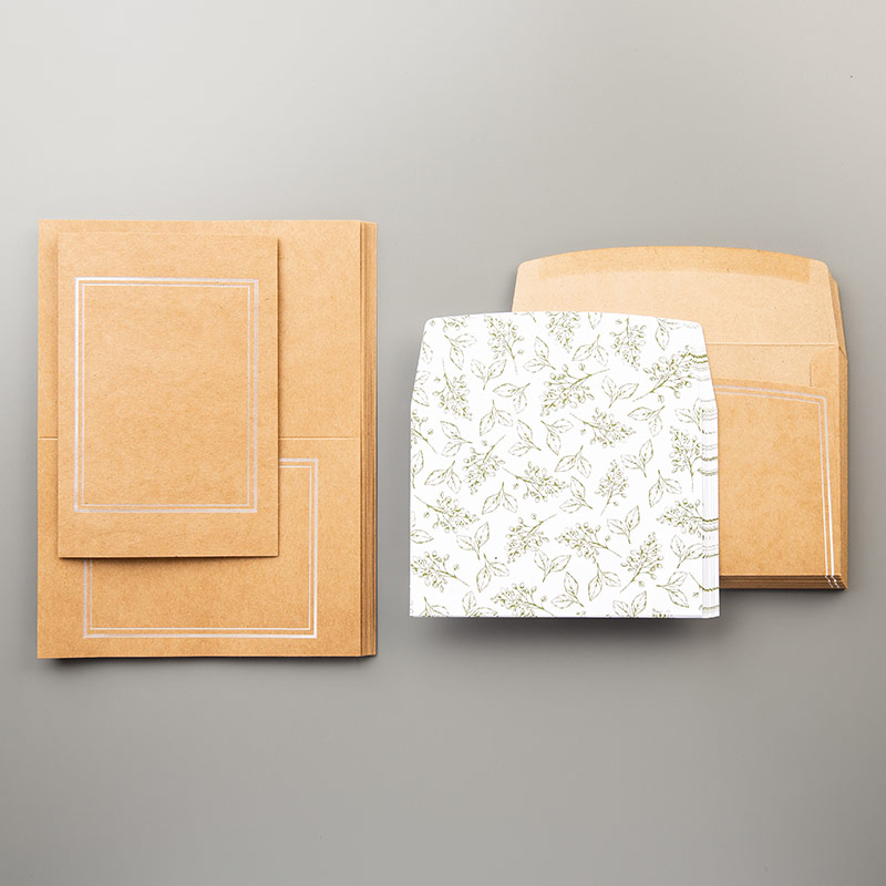 Large Specialty Cards & Envelopes
